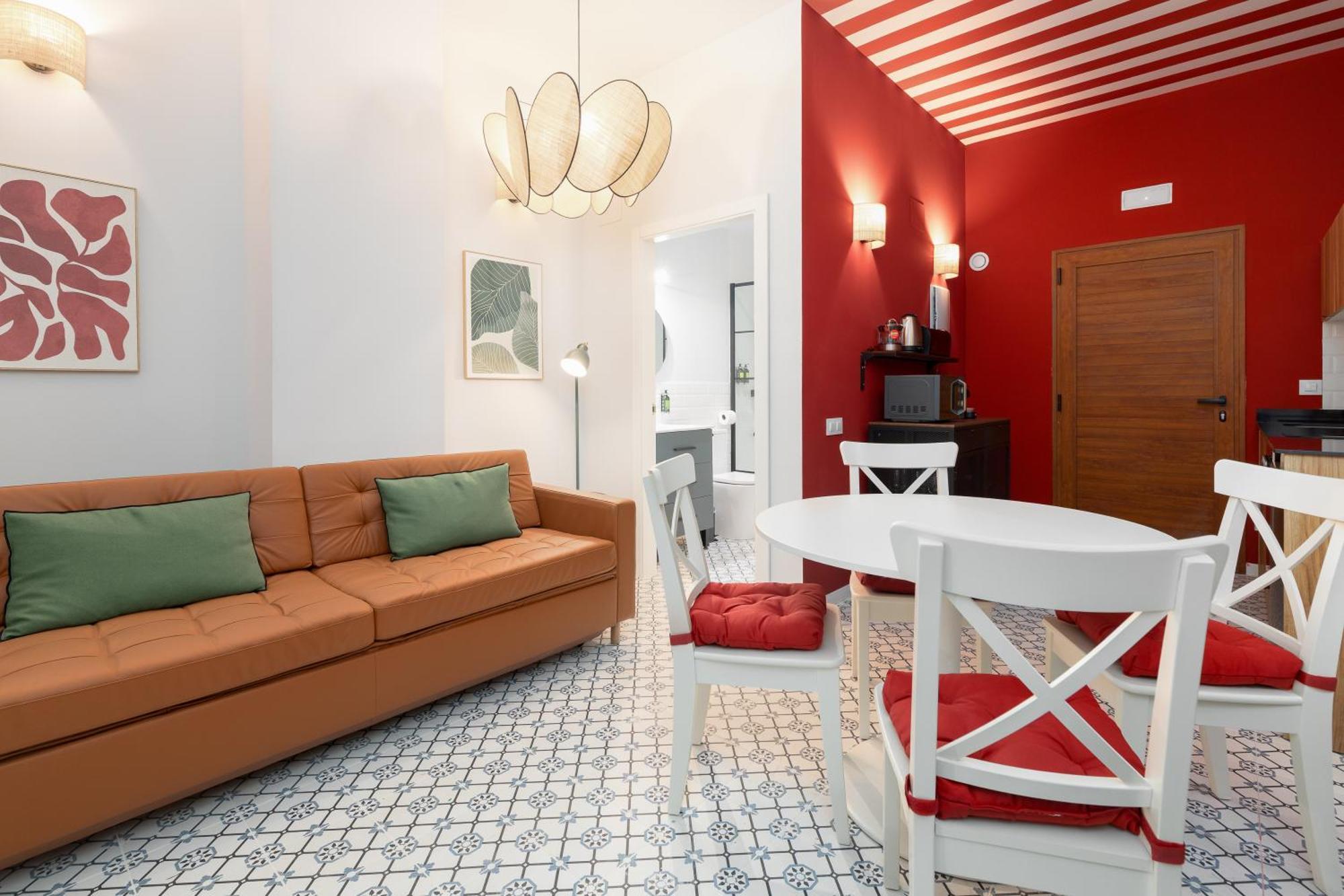 The Little Village Apartments Valencia Exterior photo